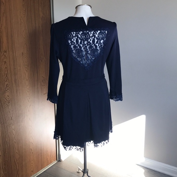 Dress - Picture 2 of 5